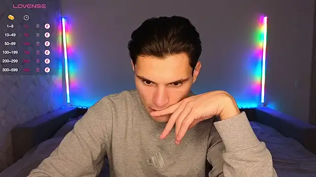 denlover1 online show from 11-21-25, 12:48