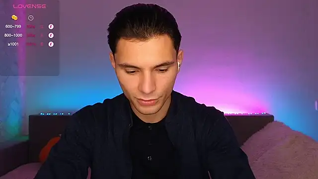 denlover1 online show from 11-07-25, 07:35