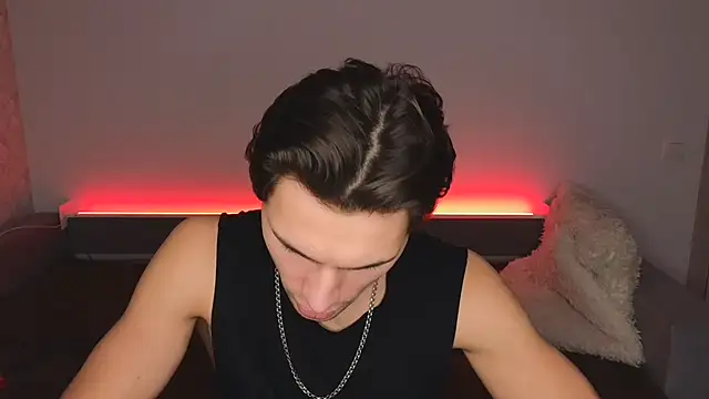 Snapshot of denlover1 chatting on 02-08-26, 01:53 denlover1 online show from 02-08-26, 01:53