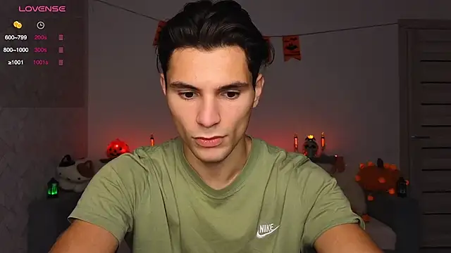 denlover1 online show from 10-14-25, 06:47