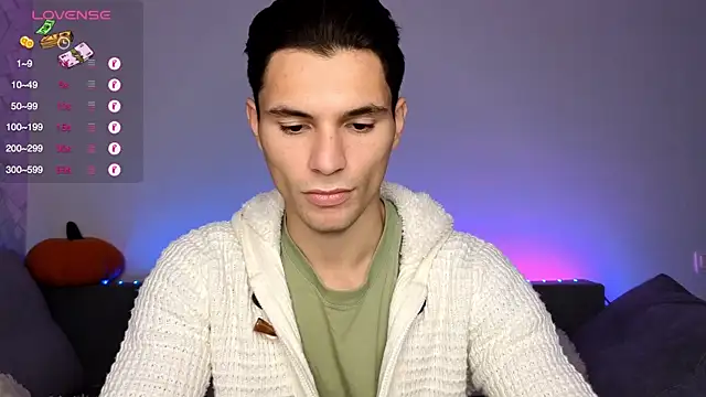 denlover1 online show from 10-07-25, 08:37