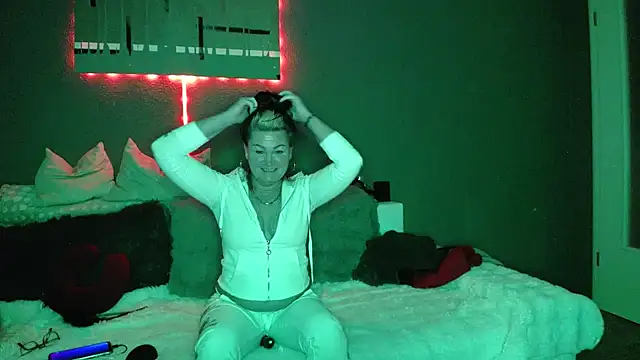 Missnikita6 online show from 01-24-25, 05:53