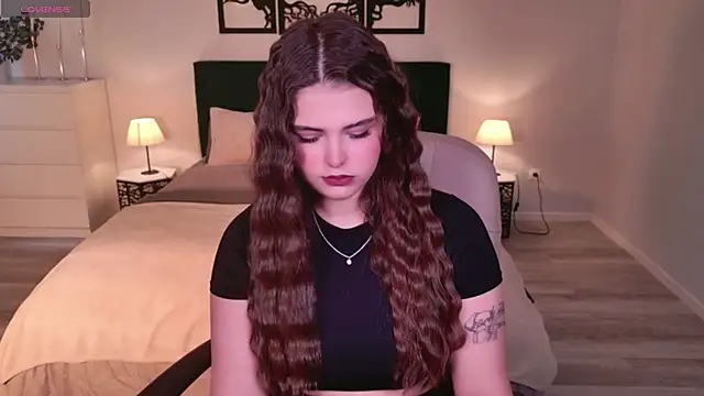 AdeliaKiss online show from 06-09-26, 04:46