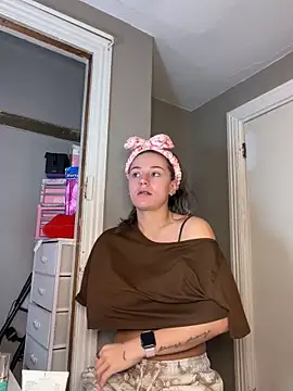 lexybabyxo online show from 04-10-26, 11:39