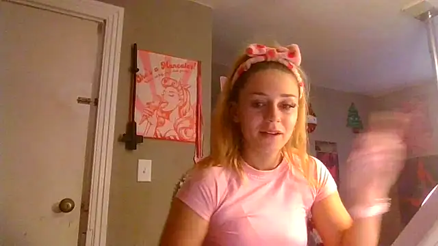 lexybabyxo online show from 12-19-25, 01:57