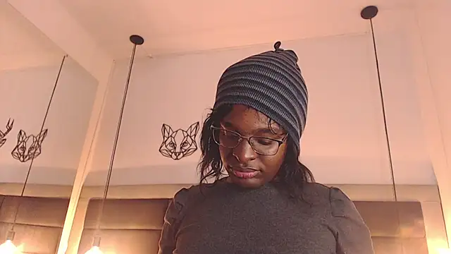 candy lovee69 online show from 10-10-25, 10:43