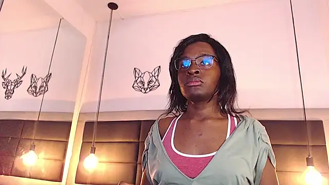 candy lovee69 online show from 10-17-25, 09:05