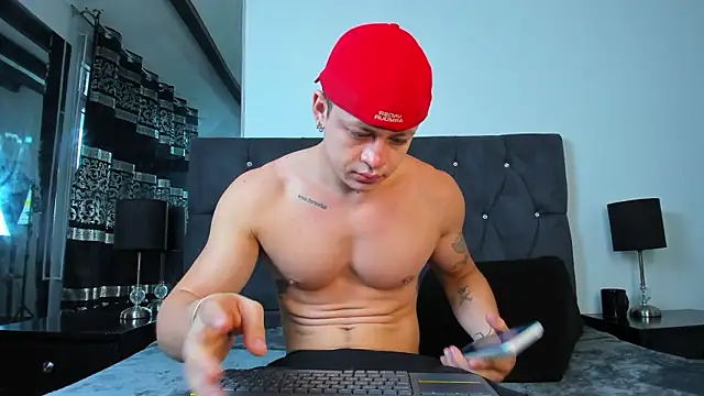 Angel Cuervo online show from 03-19-26, 12:49