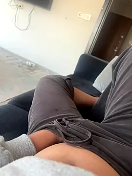 Periperiniz online show from 10-31-25, 01:52