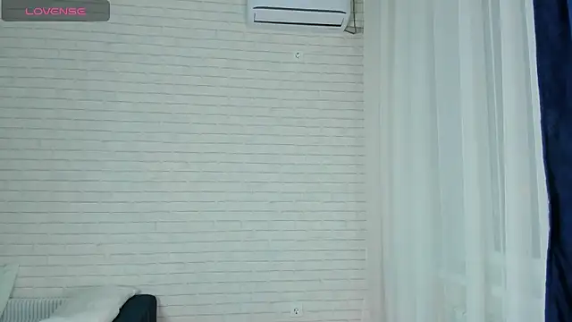Snapshot of candyboofairy chatting on 03-08-25, 10:24 candyboofairy online show from 03-08-25, 10:24