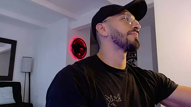 tony muscle online show from 10-21-25, 09:14