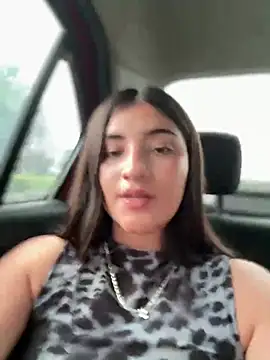 AhriCutte online show from 03-19-25, 07:49