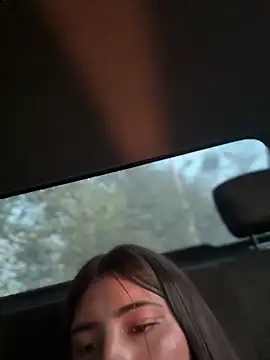 AhriCutte online show from 02-27-25, 05:16