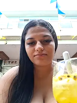 girl milk1 online show from 06-25-26, 10:04