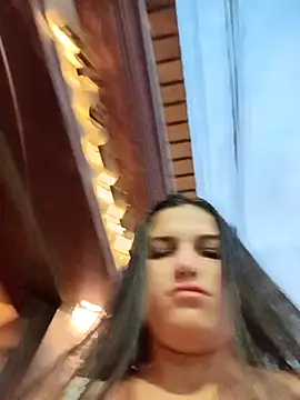 girl milk1 online show from 11-21-25, 10:42