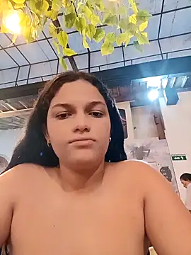 girl milk1 online show from 11-09-25, 10:36