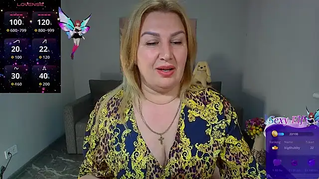 Lili Crossi online show from 05-15-26, 05:49