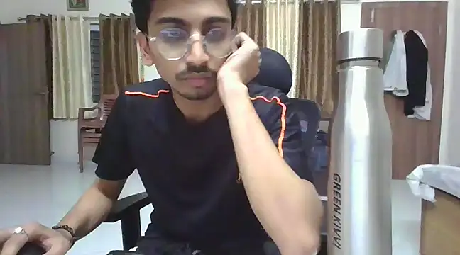 Snapshot of Prikrishi2024 chatting on 01-31-25, 03:44 Prikrishi2024 online show from 01-31-25, 03:44