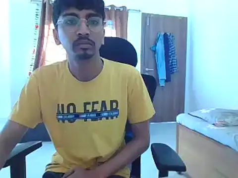Snapshot of Prikrishi2024 chatting on 03-06-25, 03:35 Prikrishi2024 online show from 03-06-25, 03:35