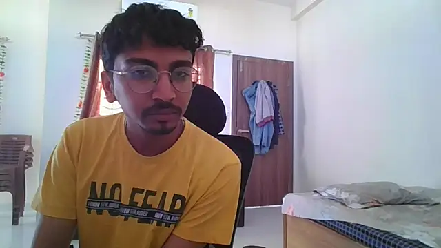 Snapshot of Prikrishi2024 chatting on 03-08-25, 03:06 Prikrishi2024 online show from 03-08-25, 03:06