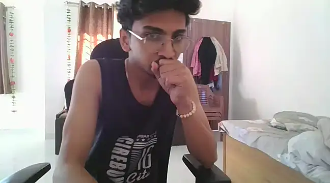 Snapshot of Prikrishi2024 chatting on 02-13-25, 04:00 Prikrishi2024 online show from 02-13-25, 04:00