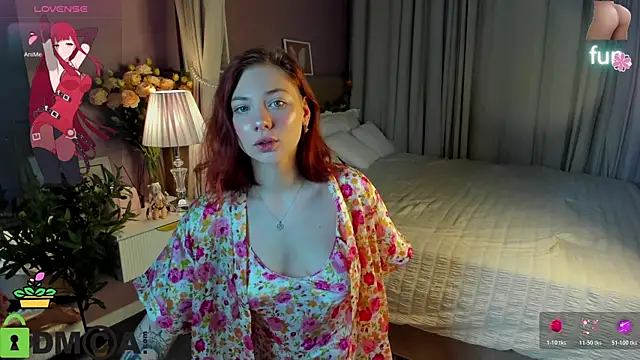 Miss you kiss online show from 12-21-25, 01:08