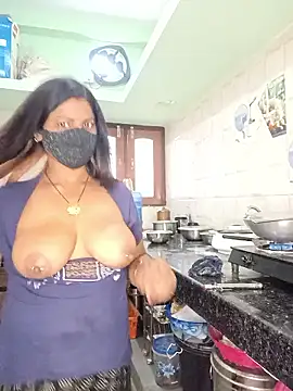 Jiya-Sexy online show from 10-13-25, 03:52