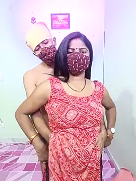 Snapshot of Jiya-Sexy chatting on 04-05-26, 05:14 Jiya-Sexy online show from 04-05-26, 05:14