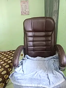 Snapshot of Jiya-Sexy chatting on 04-02-26, 03:35 Jiya-Sexy online show from 04-02-26, 03:35