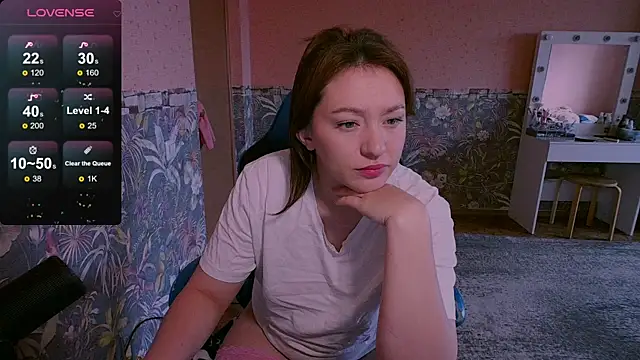 Chloe strip online show from 09-23-25, 03:13