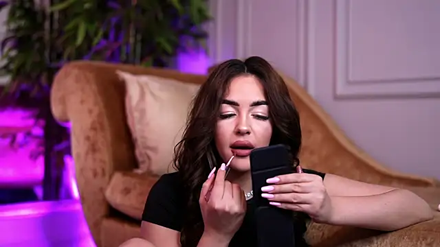 xJuliax online show from 02-15-25, 11:03