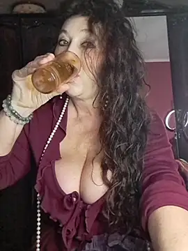 GypsyEsmeralda online show from 12-20-25, 05:10