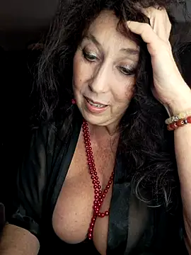 GypsyEsmeralda online show from 10-14-25, 03:56