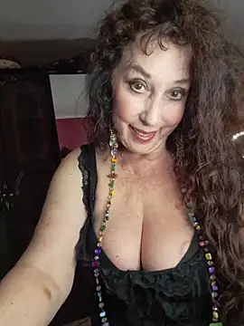 GypsyEsmeralda online show from 05-06-26, 06:23