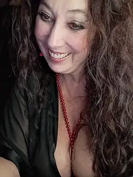 GypsyEsmeralda online show from 12-20-25, 05:27