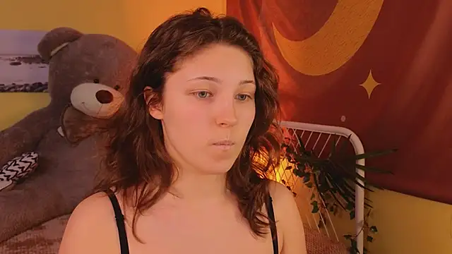 cherry lea online show from 02-26-25, 06:04