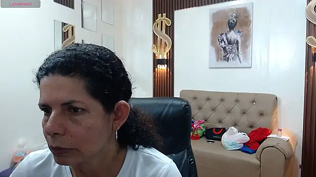 Snapshot of sila_bolum chatting on 05-18-26, 04:23 sila bolum online show from 05-18-26, 04:23