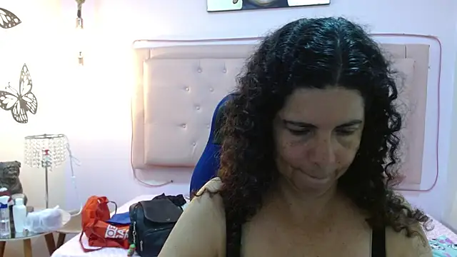 Snapshot of sila_bolum chatting on 07-14-26, 06:25 sila bolum online show from 07-14-26, 06:25