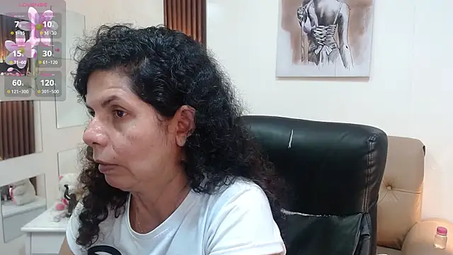 Snapshot of sila_bolum chatting on 05-06-26, 04:11 sila bolum online show from 05-06-26, 04:11