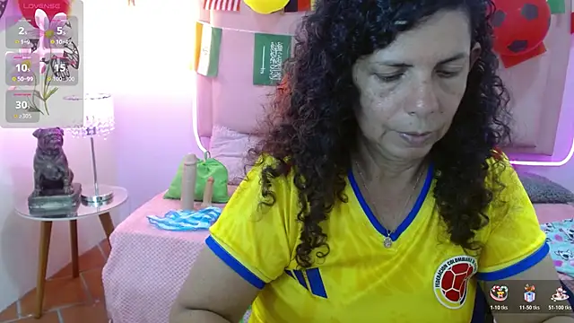 Snapshot of sila_bolum chatting on 06-27-26, 05:41 sila bolum online show from 06-27-26, 05:41