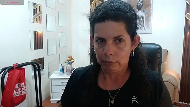 Snapshot of sila_bolum chatting on 05-16-26, 04:28 sila bolum online show from 05-16-26, 04:28