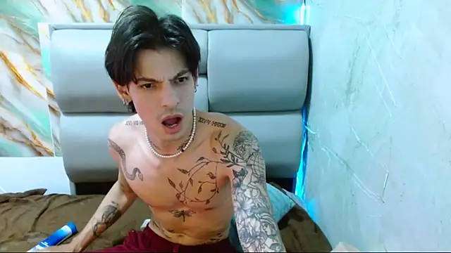 Apolo Hidalgo01 online show from 09-14-25, 06:19