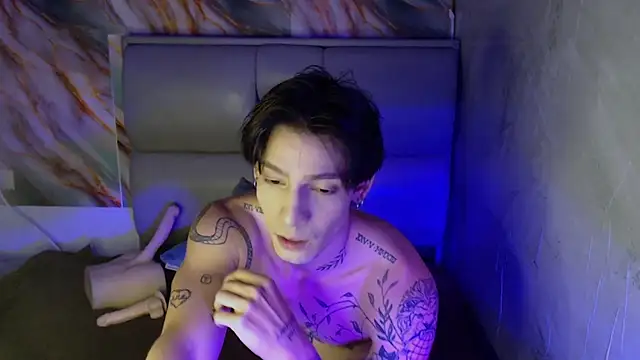 Apolo Hidalgo01 online show from 10-01-25, 08:02