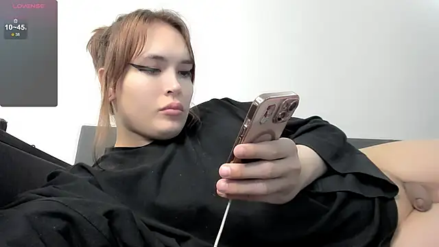 fem to online show from 11-04-25, 06:22