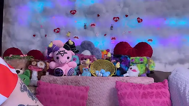  Devill Baby online show from 03-31-26, 07:16