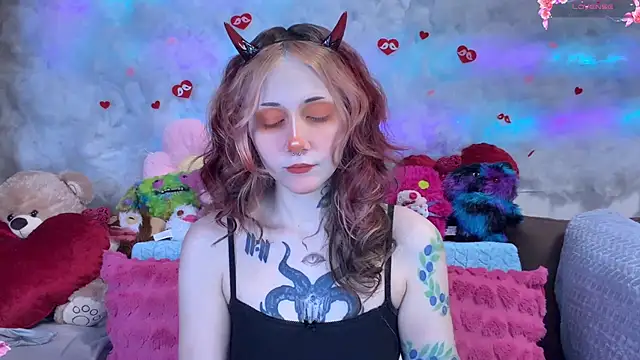 Snapshot of _Devill_Baby chatting on 02-25-26, 05:46 Devill Baby online show from 02-25-26, 05:46