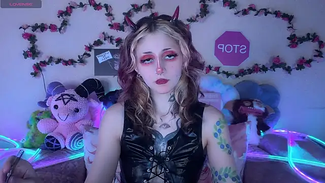  Devill Baby online show from 05-15-26, 05:22