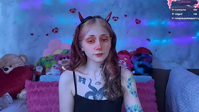 Snapshot of _Devill_Baby chatting on 02-26-26, 06:02 Devill Baby online show from 02-26-26, 06:02