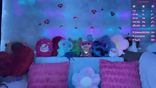 Snapshot of _Devill_Baby chatting on 02-08-26, 08:23 Devill Baby online show from 02-08-26, 08:23