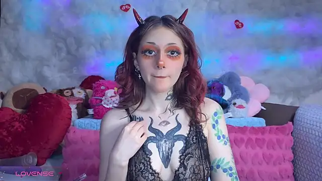 Snapshot of _Devill_Baby chatting on 02-07-26, 08:17 Devill Baby online show from 02-07-26, 08:17